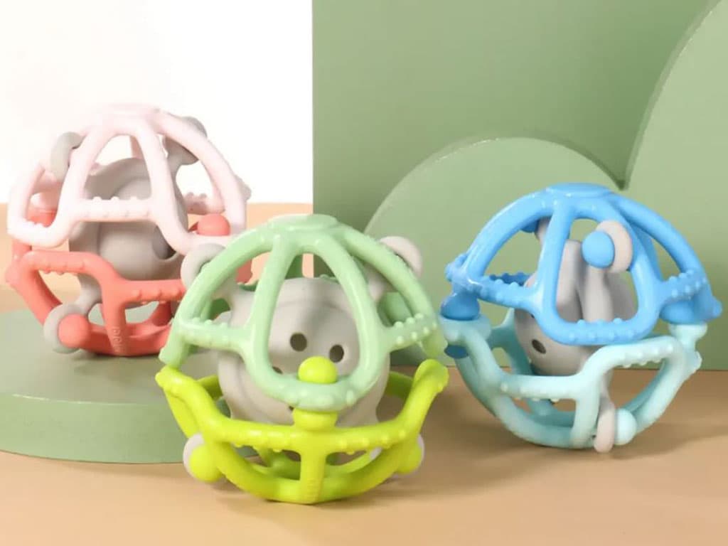 دندان گیر توپی سیلیکونی جغجغه ای اسباب بازی