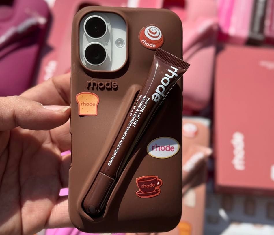 قاب پک رود همراه با لیپ ست (اسپرسو) (آیفون)