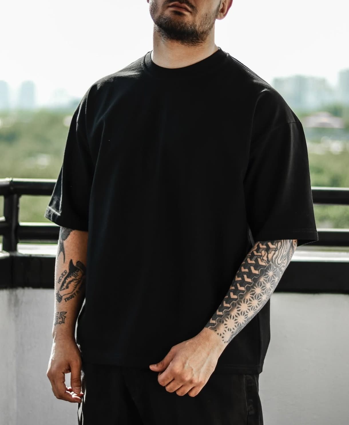 تیشرت مشکی مردانه اوور سایز | پارچه ماکان گرم بالا بسیار جذاب