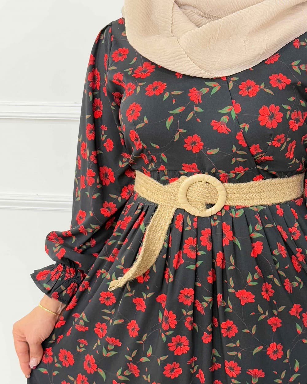 پیراهن گل ریز شادیا _کد 1084