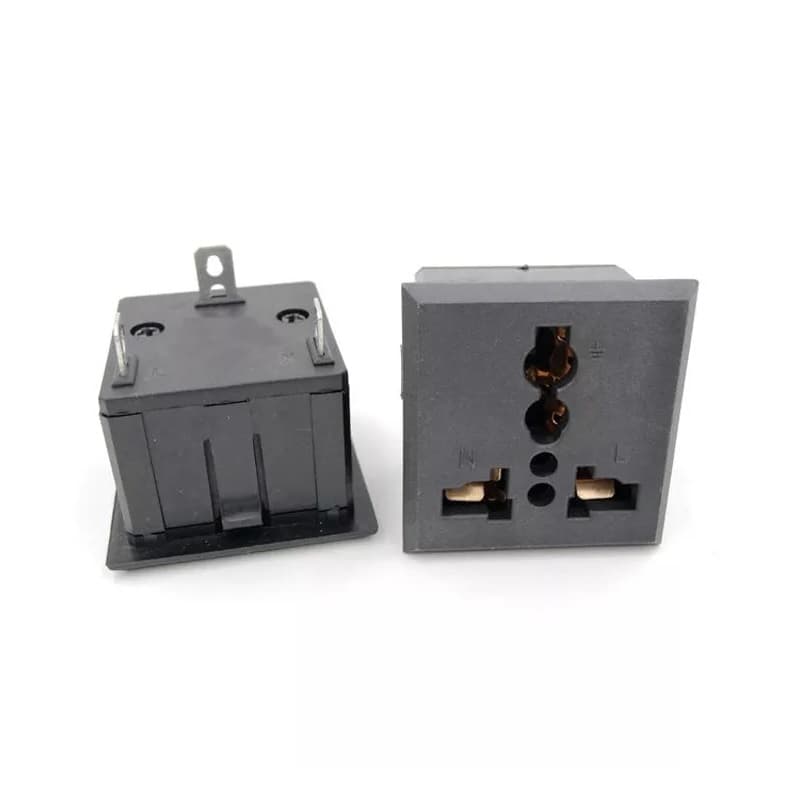 پریز برق پنلی یونیورسال مادگی توکار 13A