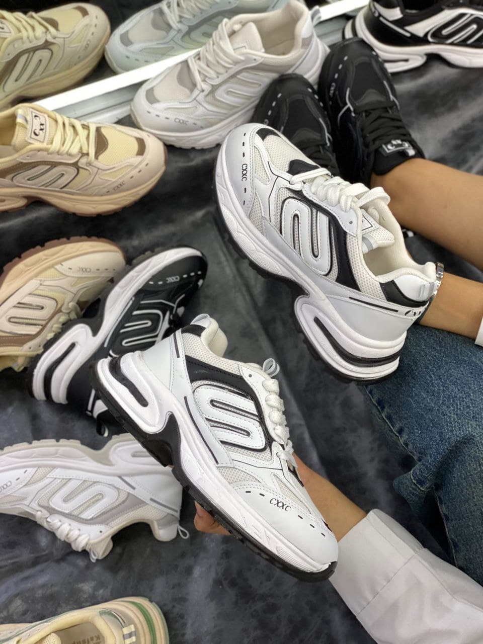 کتونی دخترانه فوق لاکچری ترند ۲۰۲۵