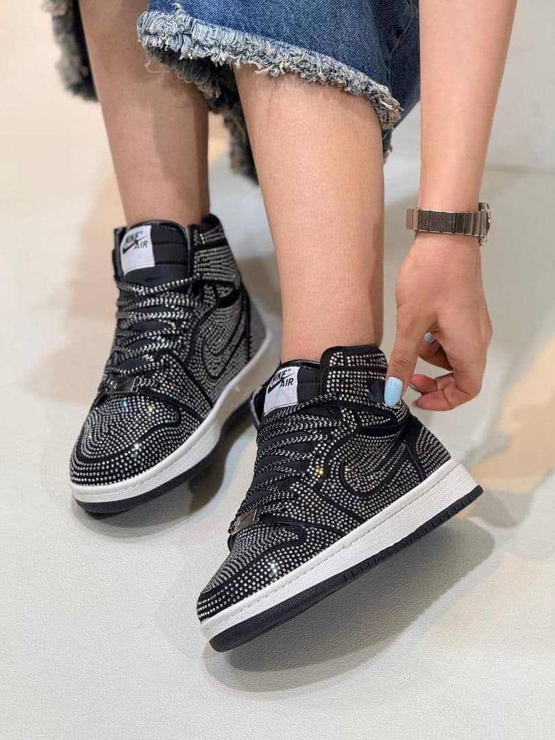 نیم ساق فشن DRAGON فول نگین فوق لاکچری متریال خارجی