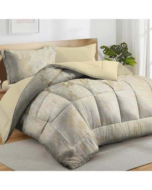 سرویس لحاف روتختی دو نفره 8 تکه طوسی کرم نوپه هوم Nopehome طرح مخمل شانل کد fr05