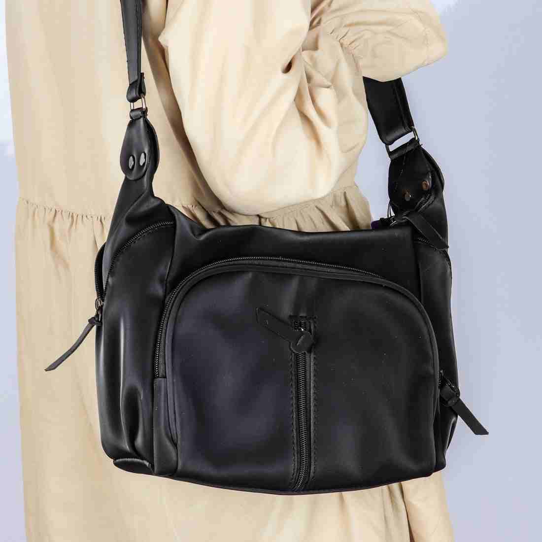 کیف دوشی برزنت نیم دایره