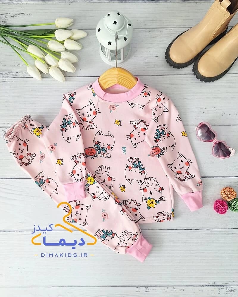 ست بلوز و شلوار تو کرک صورتی طرح پیشی گلدار