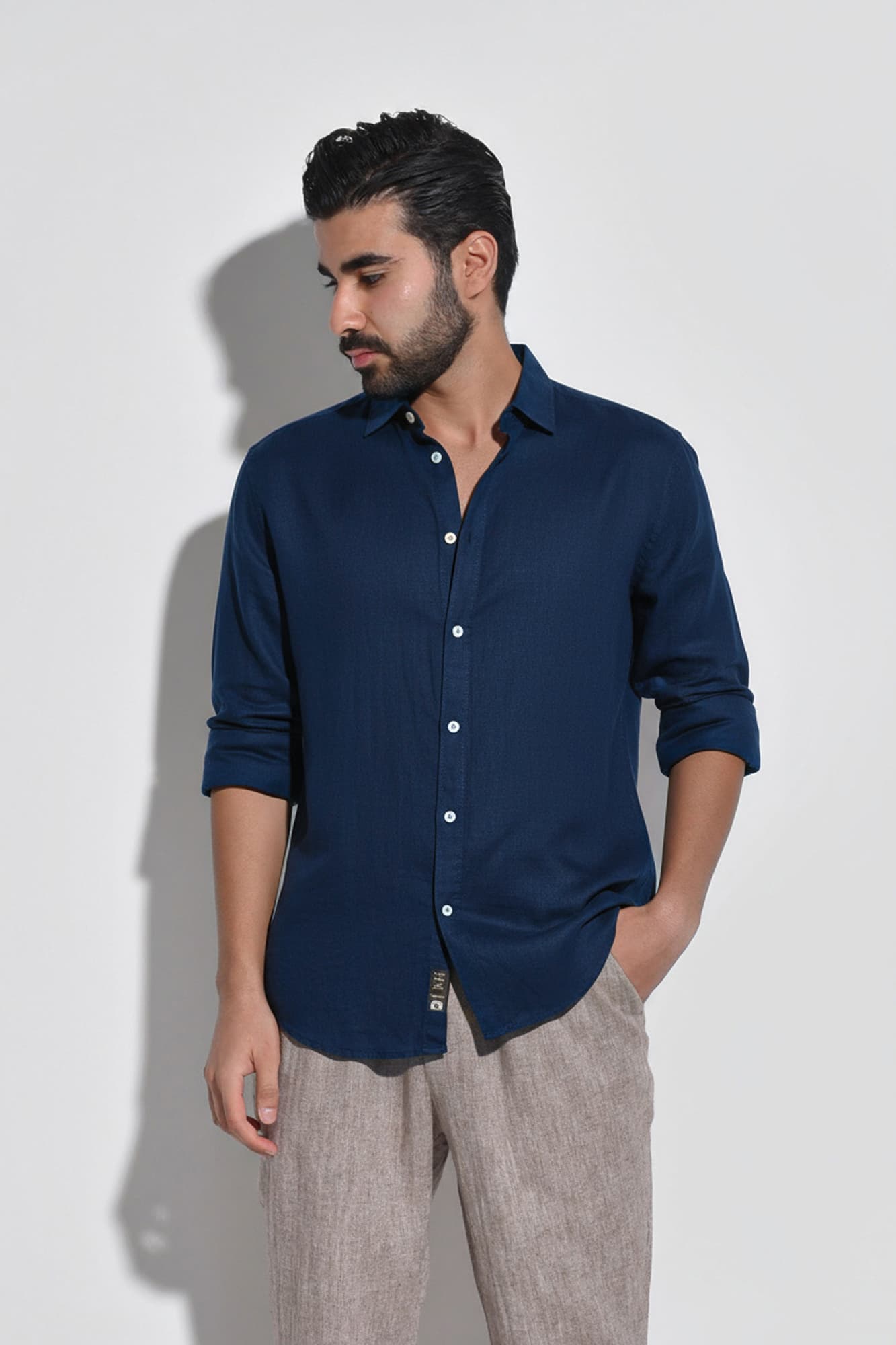 پیراهن آستین بلند یقه دار لینن