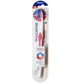 مسواک با برس نرم سنسوداین مدل Gum Sensitivity