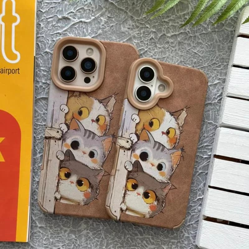 قاب گوشی آیفون مخملی گربه های فضول