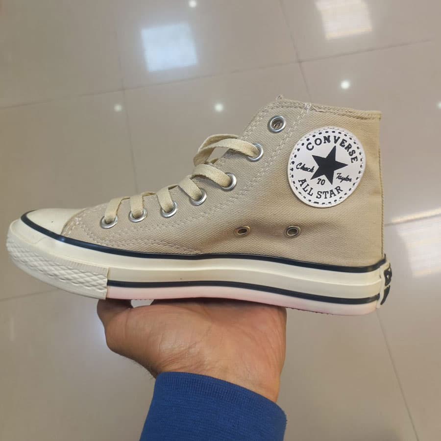 کفش کتونی ال استار کرمی ساقدار