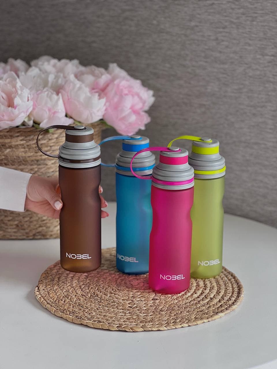 قمقمه مات رنگی 850 میل کد 8407