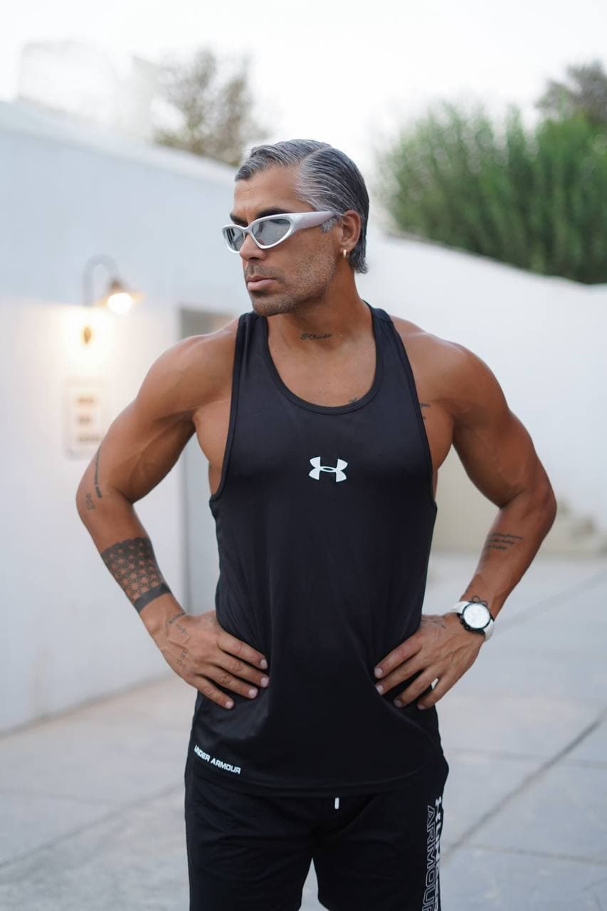 حلقه ای مردانه ورزشی آندرآرمور سوزنی تنفس دار کد ۵۰۸۷