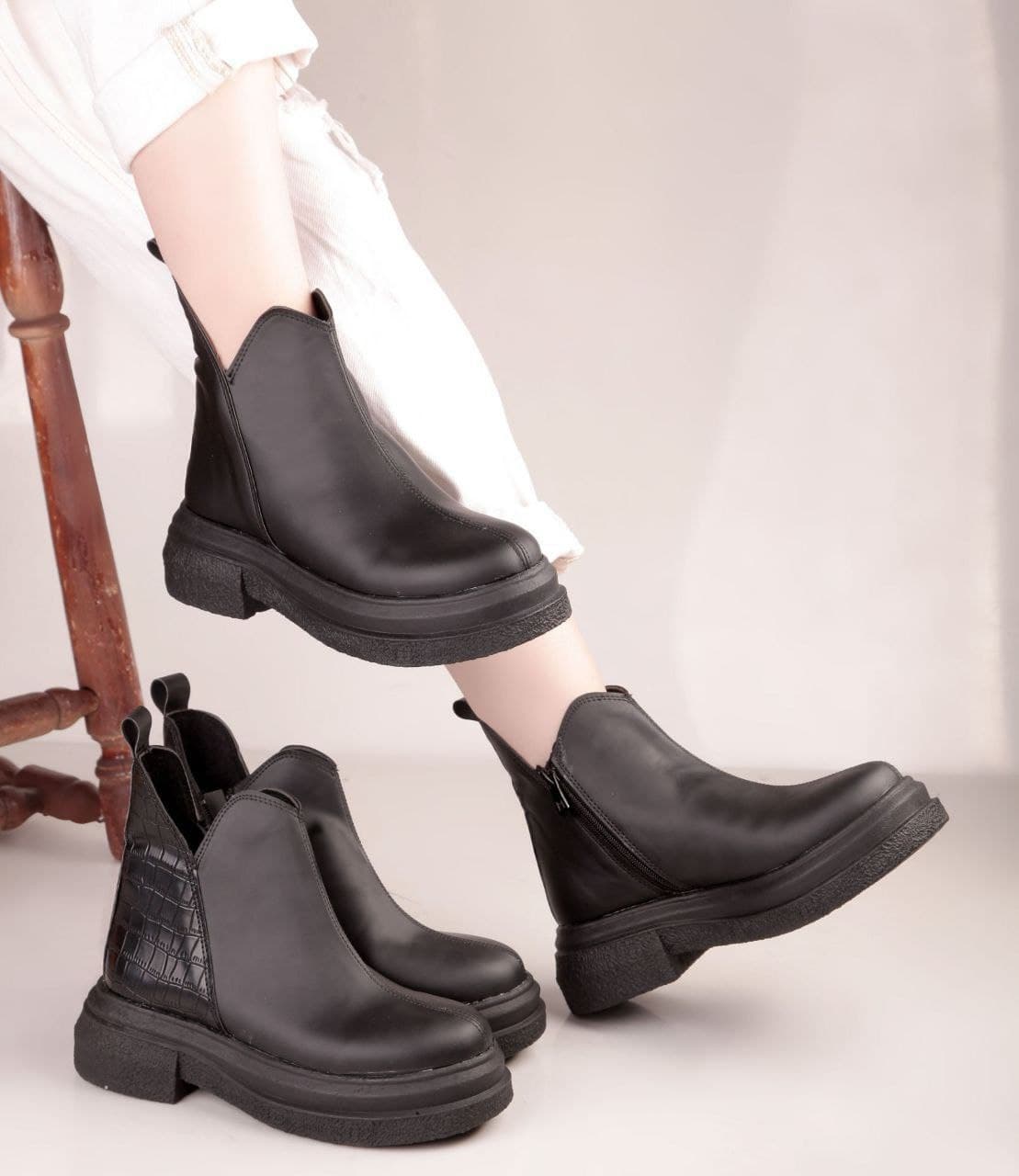 نیم بوت اسپورت دخترانه /زنانه طرحدار