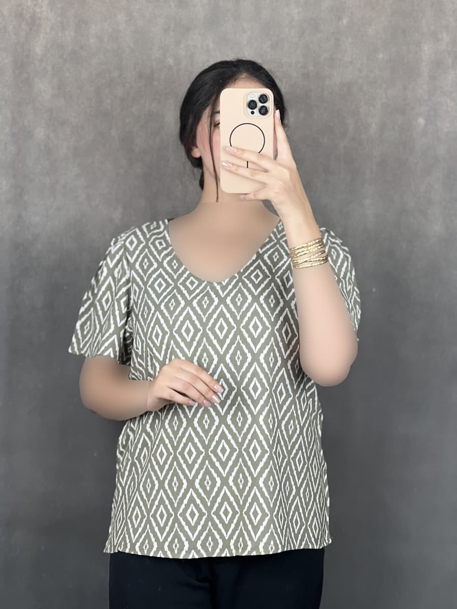 تیشرت زنانه یقه هفت برند اونلی کد b4170