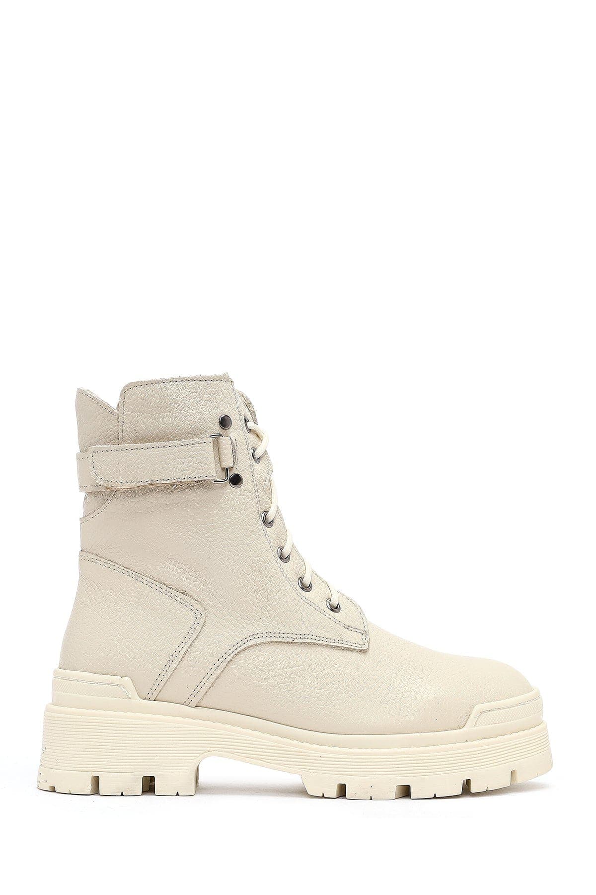 بوت پستال زنانه چرمی بژ بند دار زیپ دار کفی ضخیم دری مد