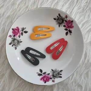 گیره مو تق تقی شمعی دخترانه رنگی بادامی پک دو عددی