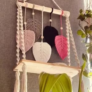 شلف چوبی برگ مکرومه مدل هما