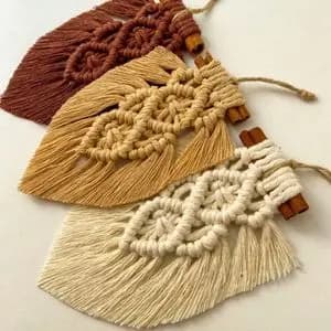 گیفت با چوب دارچین مکرومه طرح هدیه