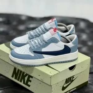 کفش جردن تراویس مردانه رنگ ابی سفید