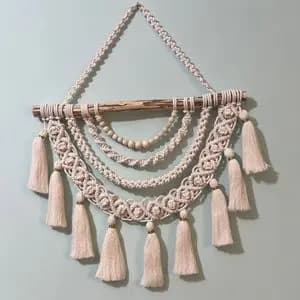 دیوار کوب مکرومه بافی مدل فندقی