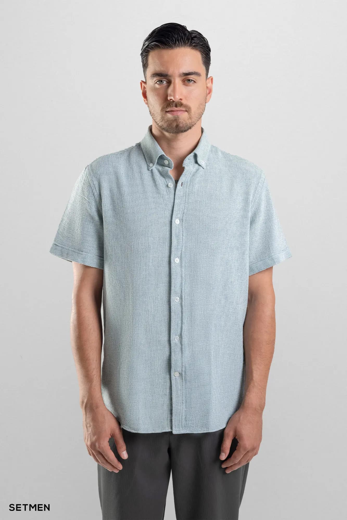 پیراهن مردانه آستین کوتاه کنفی