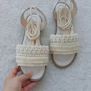 صندل مکرومه بافی مدل پیج کرم