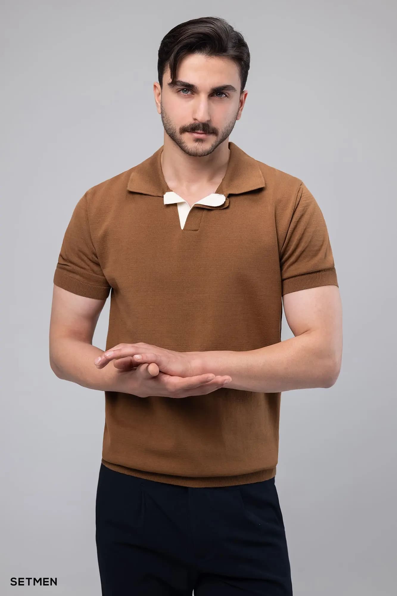 تیشرت یقه هفت بافت اولد مانی