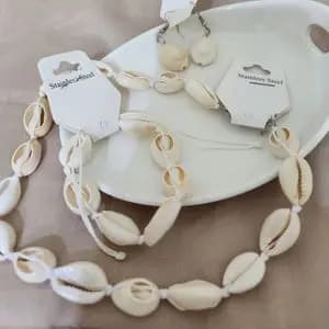 ست دستبند گردنبند گوشواره صدفی