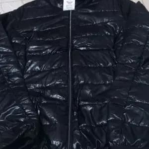 کاپشن .بارونی داخل پشم شیشه استر دار