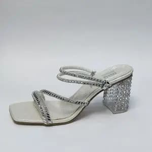 کفش مجلسی زنانه پاشنه بلند نگین دار سه بندی شیک