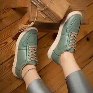 ونس آوینا اسپرت زنانه