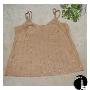 تاپ زنانه فول نگین مخمل قواره دار دارای سایز بندیکد 02