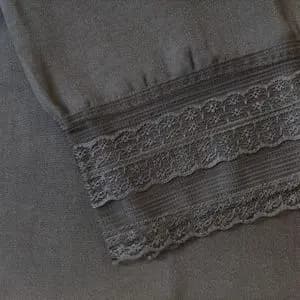 شال زنانه نخی مشکی گیپور کد 01