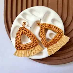 گوشواره حصیری زنانه سه گوش | سبک فانتزی و شیک