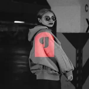 هودی کلاه دار مدل کلویی