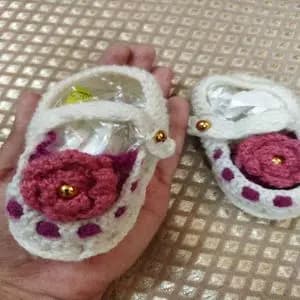 پاپوش بافتنی دخترانه کد 8253