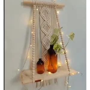 شلف چوبی مکرومه بافی با مهره چوبی طرح ژاله