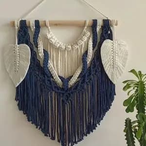 دیوار کوب مکرومه بافی دو‌رنگ