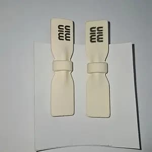 گیره مو مدل پاپیون