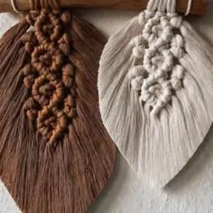 دیوار کوب مینی مکرومه مدل دو برگ