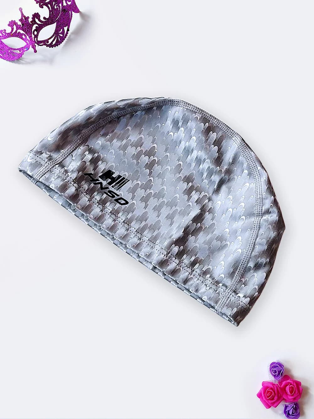 کلاه استخر شنا طوسی زنانه و مردانه طرح سه بعدی هلالی براق و مات با جنس فومی