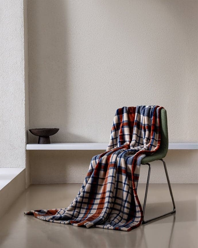 شال مبل مادام کوکو طرح Fravonne