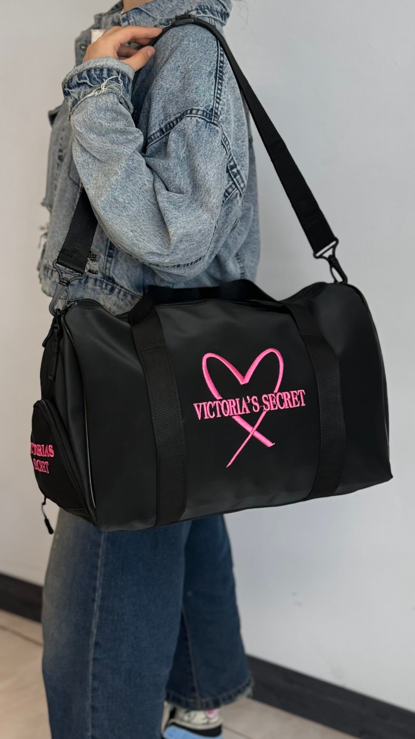 ساک ورزشی زنانه ویکتوریا سکرت کد 4002