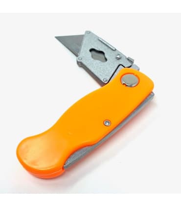 کاتر ( تیزبر ، موکت بر ) چاقویی تاشو