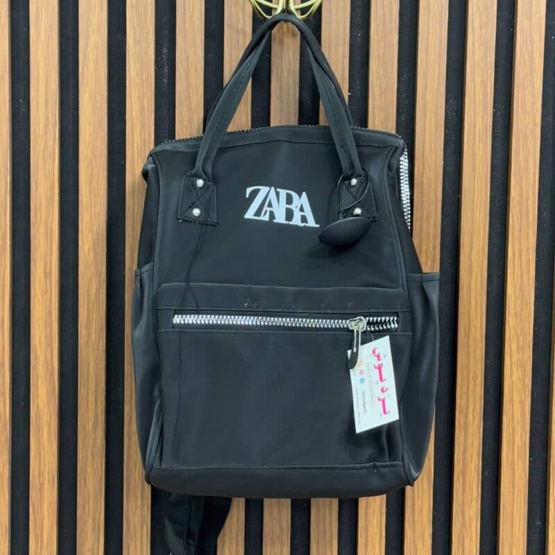 کوله فانتزی نانسی جلو‌ جیپ