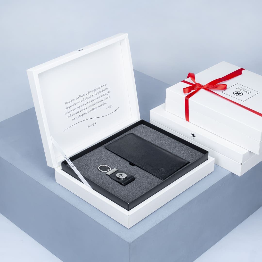 ست چرم اختر (کیف پالتویی، جاکلیدی ماه تولد، مشکی)