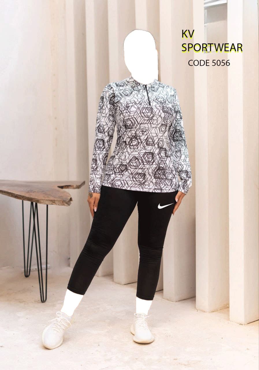 ست بلوز لگ نیم زیپ فینگردار ورزشی زنانه NIKE کد 007