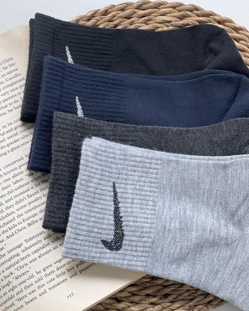 جوراب ساده مردونه نایک کد 25628