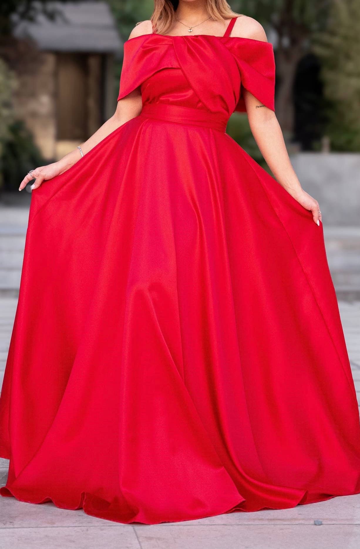 پیراهن مجلسی زنانه و شب ماکسی مدل مهرانه