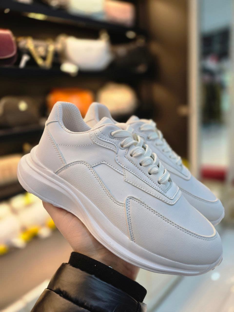 کتونی اسپورت فوق لاکچری طرح جدید